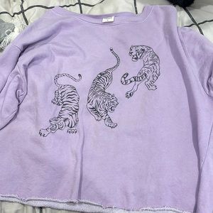 long sleeve tiger crop top